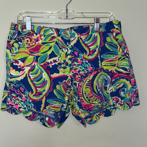Lilly Pulitzer Pants - Lilly Pulitzer Magnolia Shorts Toucan Play Size 6 Colorful Beach Resort